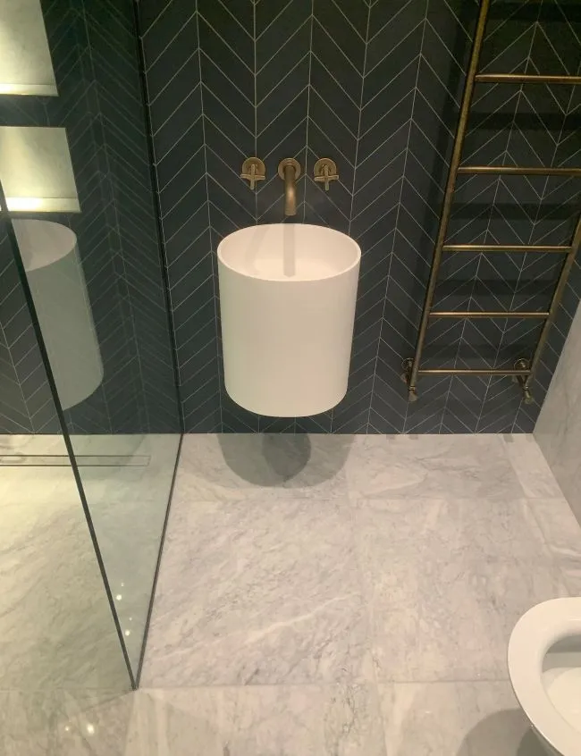 Family bathroom by CopperOak Property Services